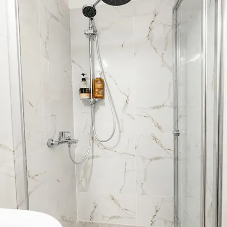Апартаменты Valaoritou Luxury Jacuzzi By Dimcol 2 *