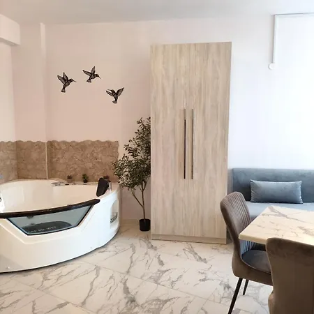 Apartmán Valaoritou Luxury Jacuzzi By Dimcol 2 *